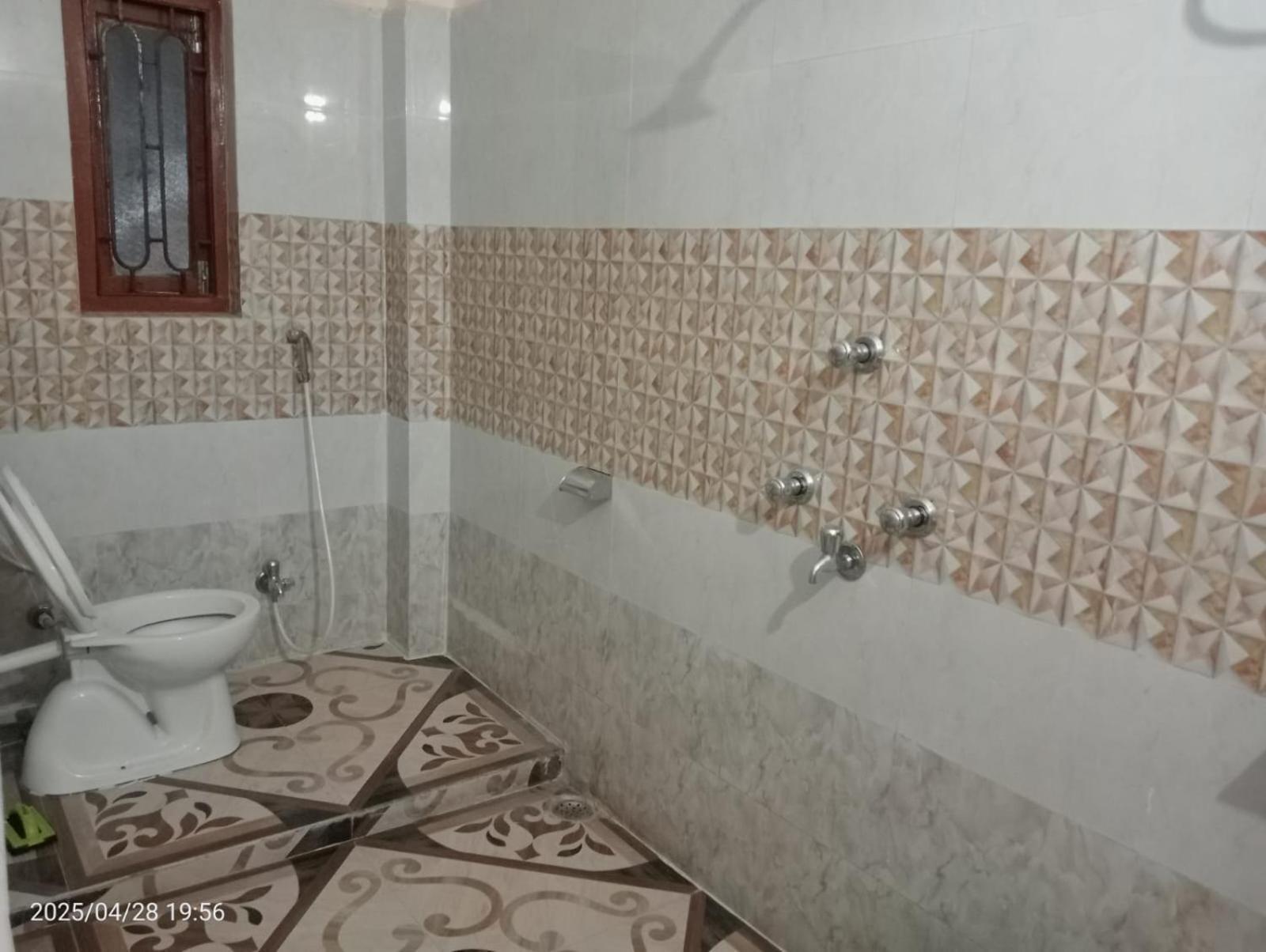 Hotel Vishwa Residency 파트나 객실 사진